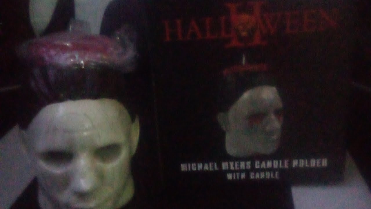 Michael Myers Halloween horror room tour