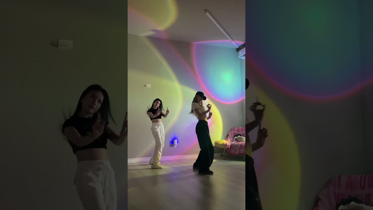 JENNIE - ‘like JENNIE (remix)' | DC: @kimmiiz.official #JENNIE #PeggyGou #likeJENNIE