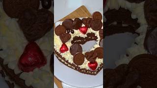 Torta de corazón ❤️ #torta #pastel #chocolate #postres #oreo #oreocake #recetas #postrescaseros