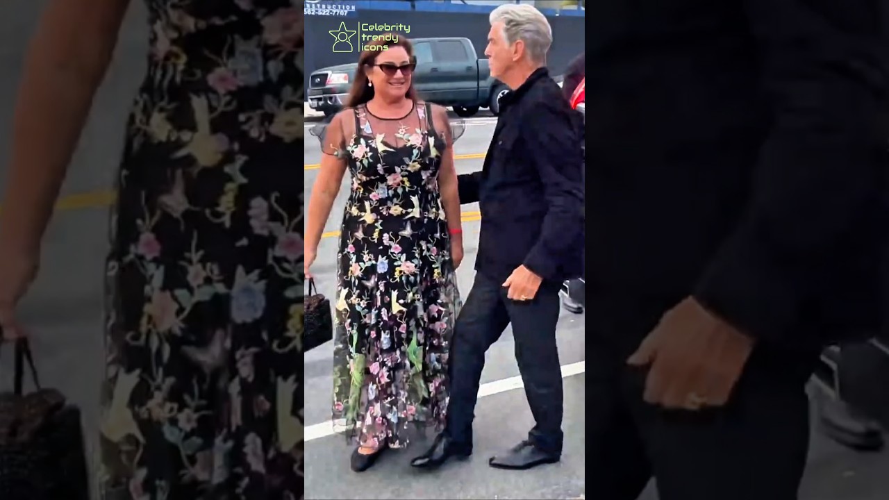 Pierce Brosnan Walks with wife Keely Shaye Smith♥️😍 
