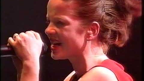 Garbage   1998 06 01   Live 3 tracks @ Pink Pop