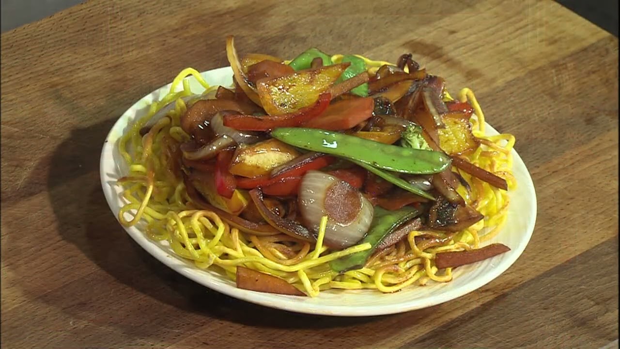 Cooking with Suzy Cui - Joel Beneteau