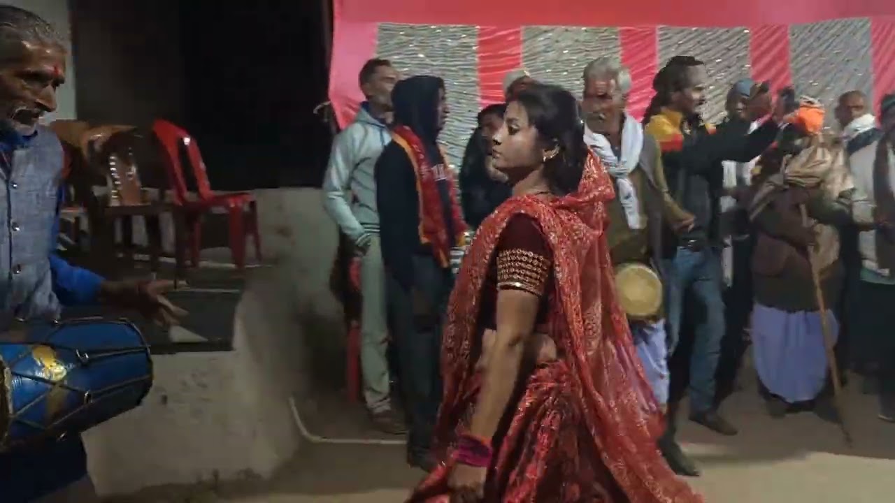 बुंदेलखंड जिला पन्ना मध्यप्रदेश का प्रसिद्ध लोकनृत्य कार्यक्रम देसी खड़ी राई नृत्य ग्राम कोट 