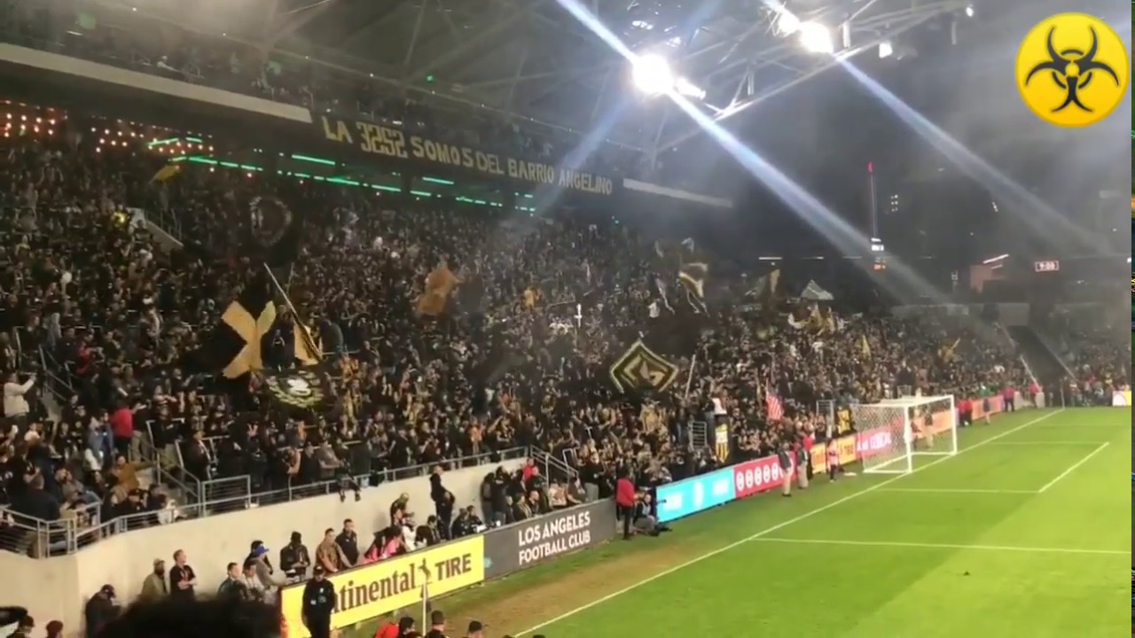 Los Angeles FC & Los Angeles Galaxy derby fans show 🔥 - Ultras Everywhere