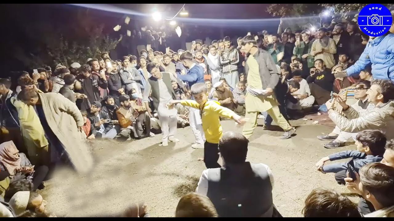 Kaif And Little Cute Boy Dance || Chitrali Dhol Ishtok