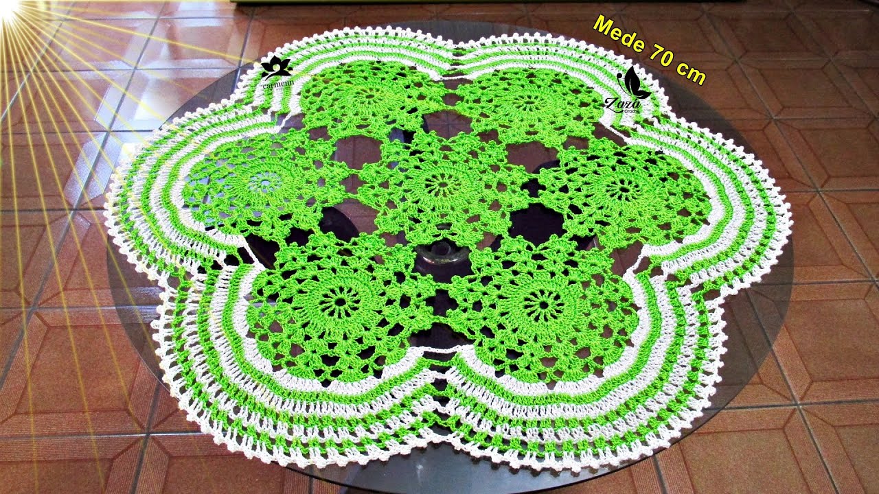 Toalha Redonda em Crochê Safira