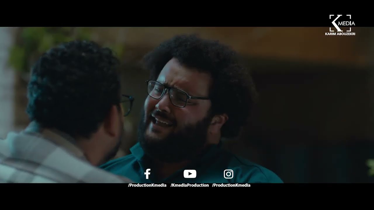 لما صاحبك يرجع من ليبيا ويترمي في حضنك : انت عارف لو موتني من الضحك هيسجنوك | كوميديا محمود السيسي