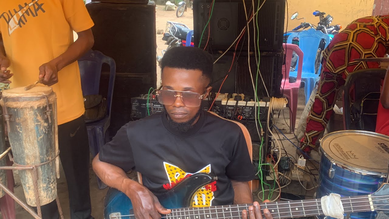 Dynamic Friends International Band talking us to 80s