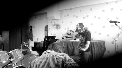 Swift Feed - Deja vu