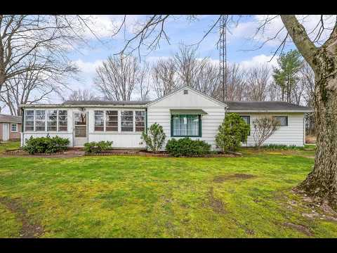 55796 92nd Avenue, Dowagiac, MI home video tour
