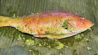 Pescado Entero Envuelto en Hoja de Platano al Horno