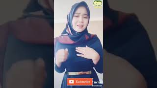 Tiktok Jilbab cantik ketat yang lagi Viral