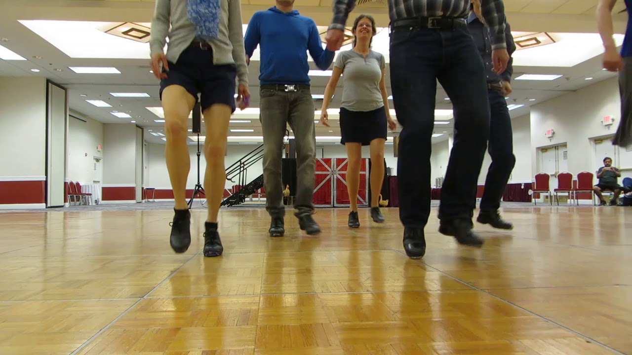 Clogging Performance One Foot clogging performance - YouTube