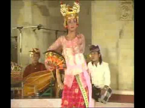 tari joged bumbung jaipongan blahkiuh