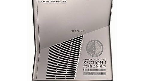 Halo: Reach Xbox 360 Bundle and StarCraft 2 Download