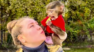 видео: Анфиса на прогулке почти ОТ МЕНЯ НЕ ОТХОДИТ, прямо ЛЮБОВЬ ЛЮБОВНАЯ!)) картинка: Анфиса на прогулке почти ОТ МЕНЯ НЕ ОТХОДИТ, прямо ЛЮБОВЬ ЛЮБОВНАЯ!))