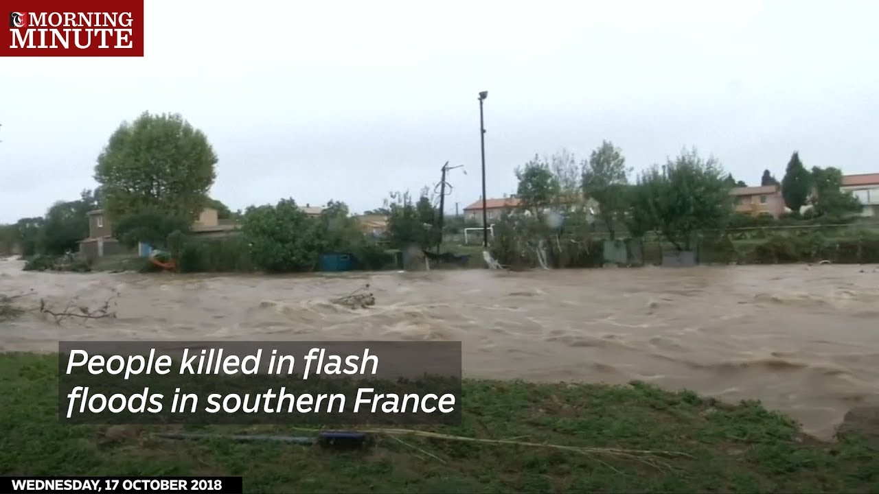 People killed in flash floods in southern France - YouTube