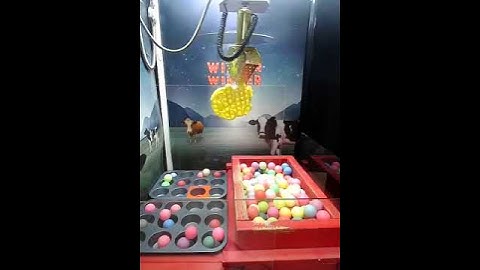 Where the heck did that come from 😳  #shorts #arcade #clawmachine