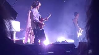 Suki Waterhouse - Happy With It (The Pageant, St Louis MO - 10-12-2026)
