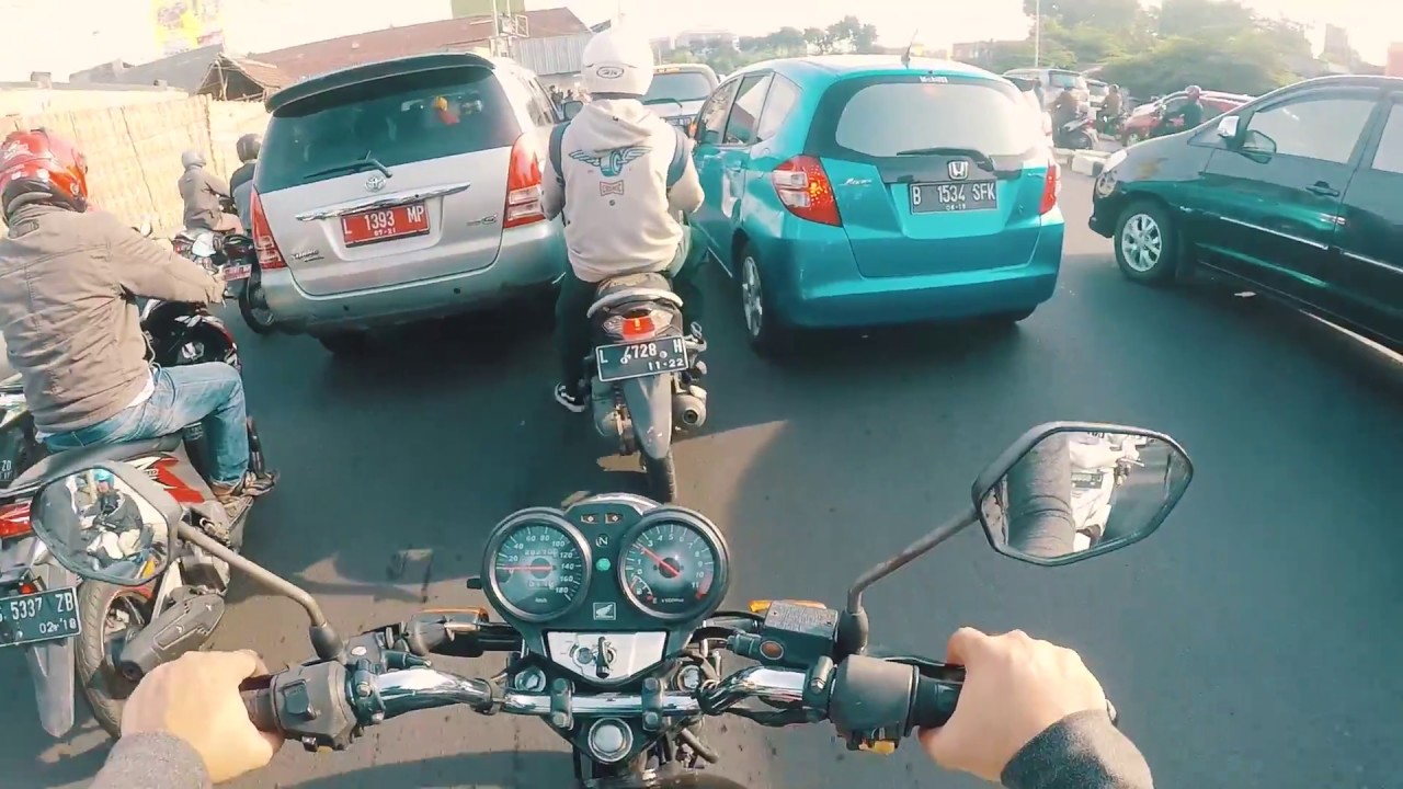 Cara dapat uang jaminan jutaan saat KECELAKAAN Lalu - Lintas #MotoVlog 2 - YouTube Panji Artha