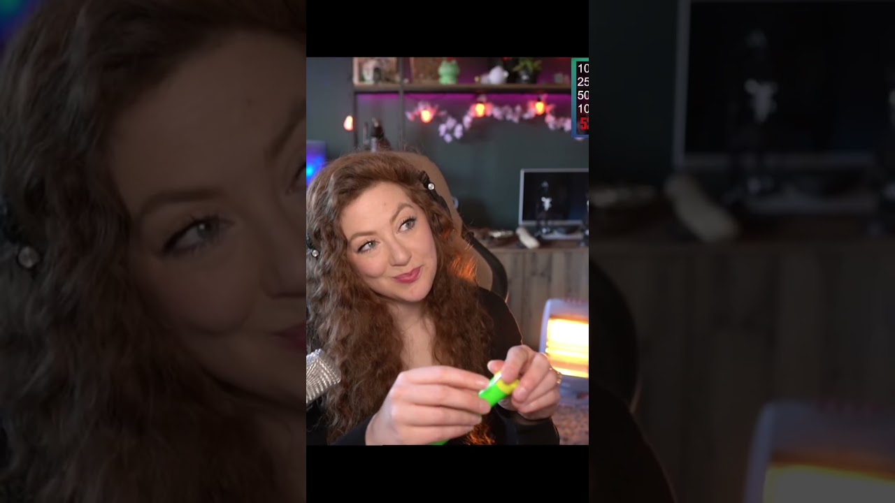 Be honest please 🤭 #justchatting #livestream #twitchclips  #youtubelive #twitchstreamer