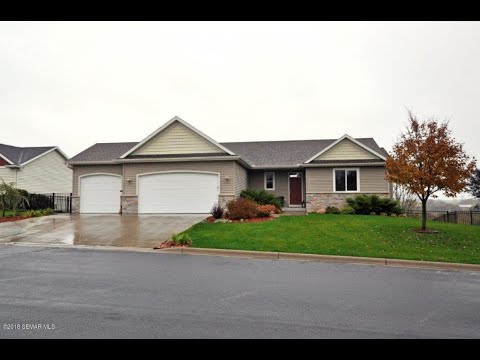 884 Golfview Avenue, Zumbrota, MN home video tour