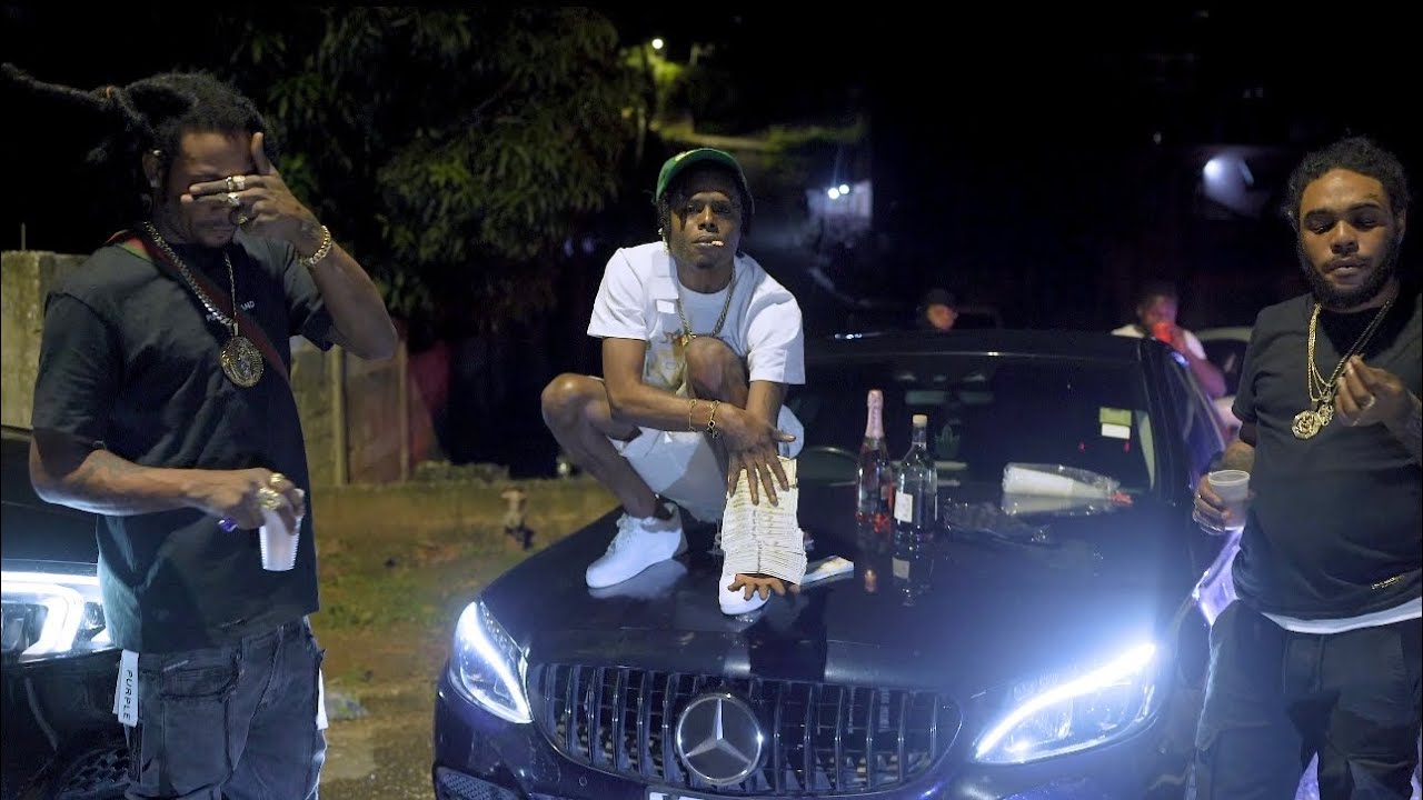 Qwella - Crook | Official Music Video | PICKY  |