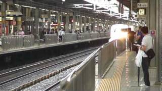 700系 ひかり 476号 名古屋駅到着