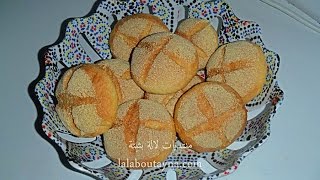 خبز (خبيزات)بزيت الزيتون و السميدة للعراضات؛المناسبات وكذلك لمرافقة مختلف الأطباق و للفطور والكوتي