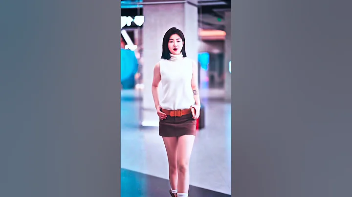 Top Street Fashion Trends 2025 You Can’t Miss 👟🔥 #streetfashion #shorts