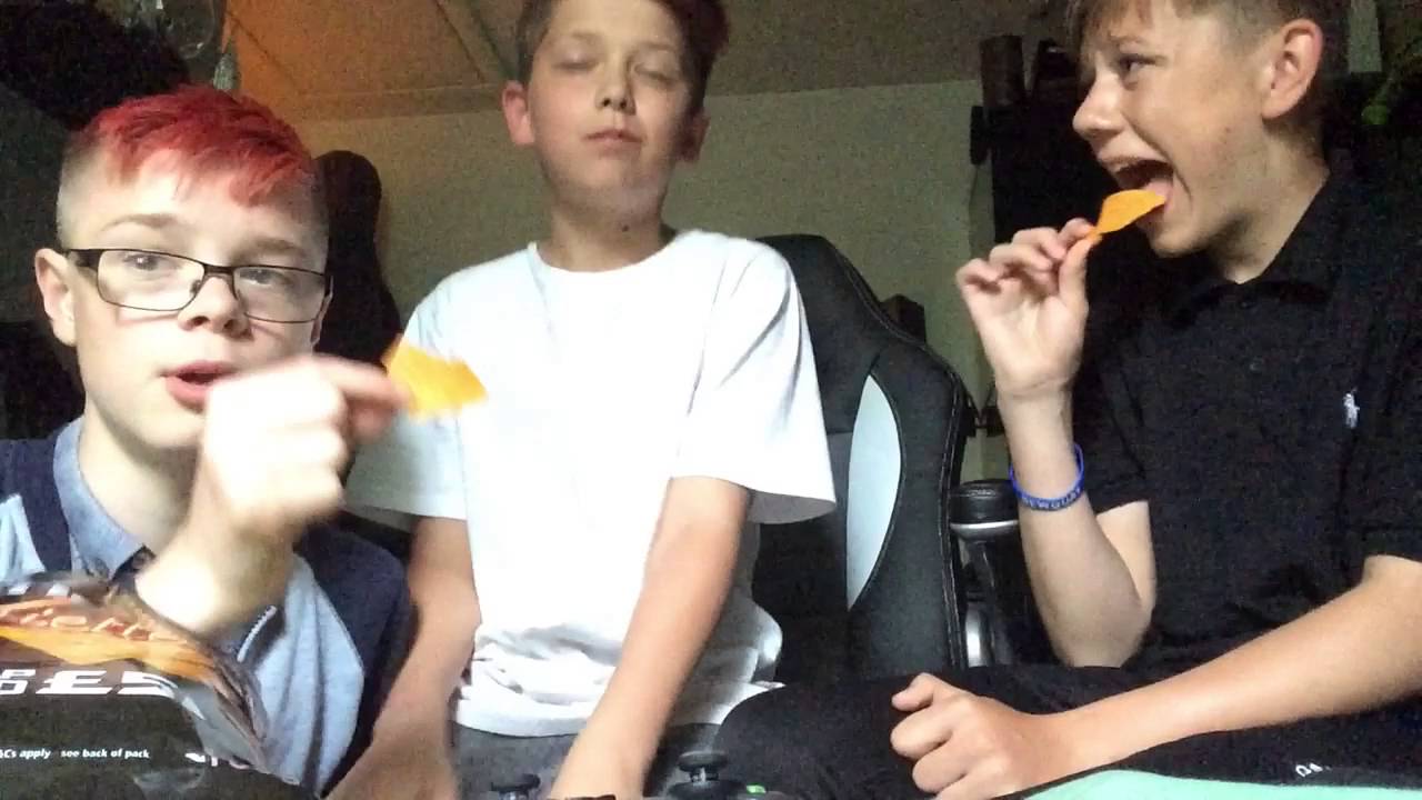 DORITOS ROULETTE CHALLENGE!!!