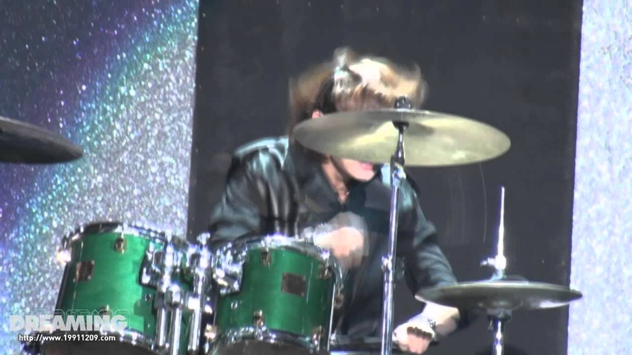 [Dreaming] 120101 mbc 가요대축제 Lucifer drummer Minho[!]