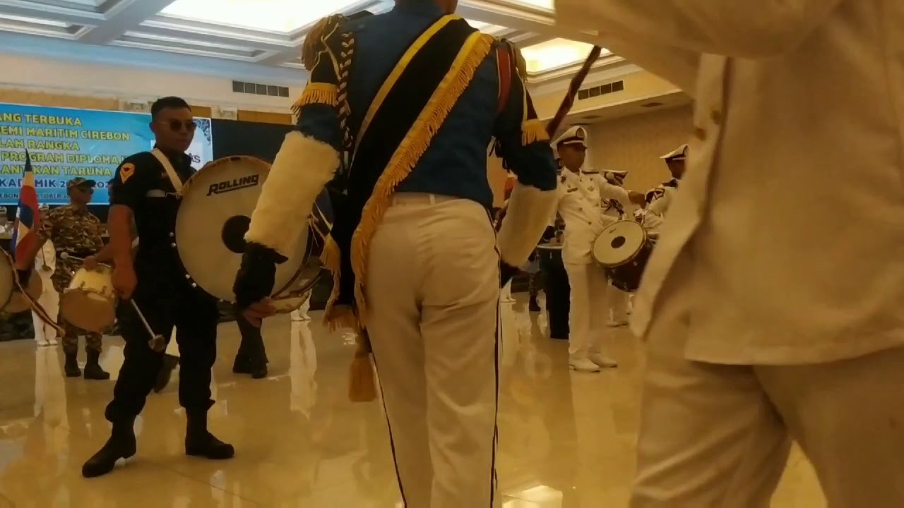 Hadiaksa... Marching Band Akademi Maritim Cirebon
