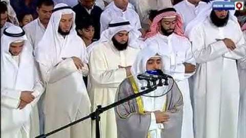 تلاوة الشيخ فهد الکندري من سورة الغاشية الی الناس