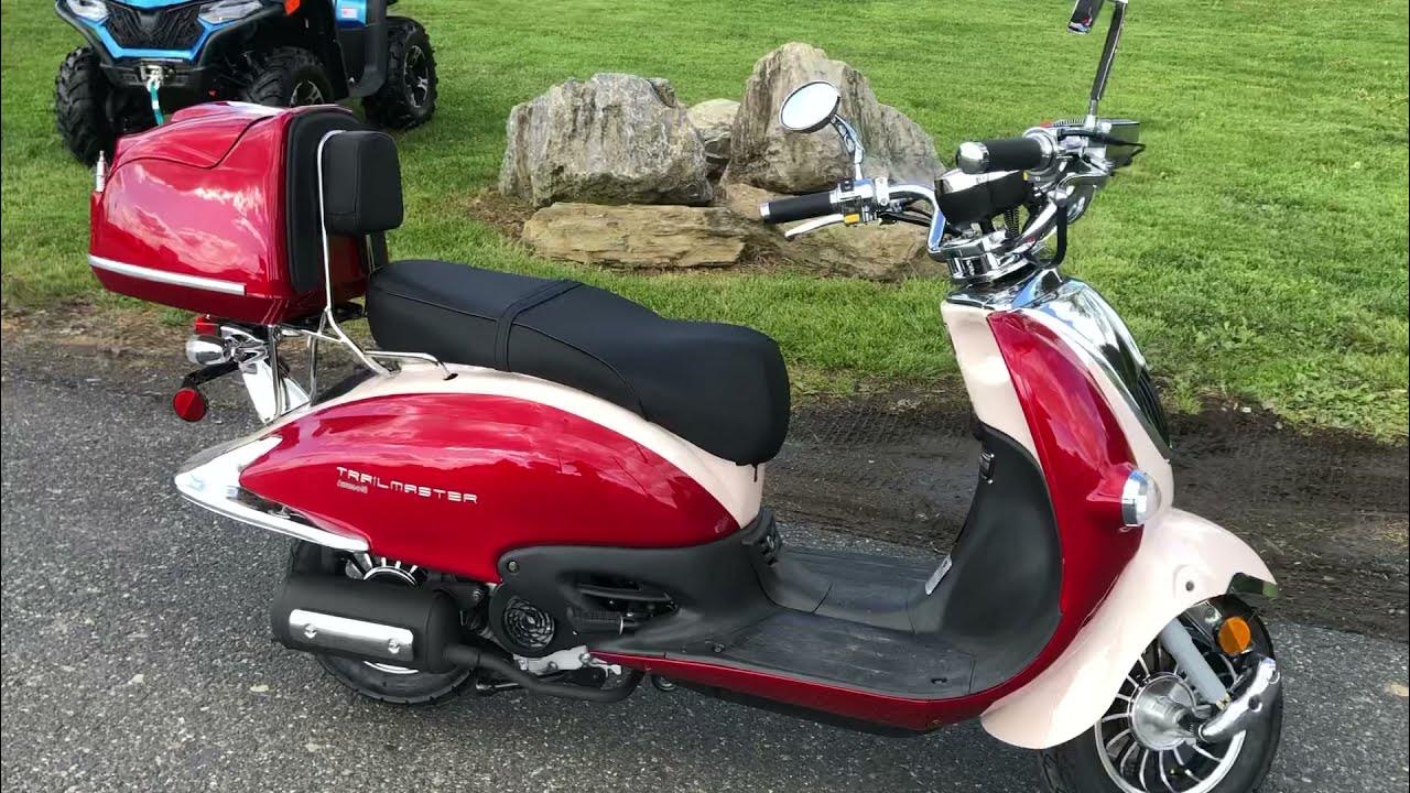 2021 TrailMaster Sorrento 50A Scooter Walkaround Blackmans Cycle