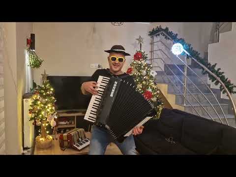 Świąteczny Magik z Akordeonem