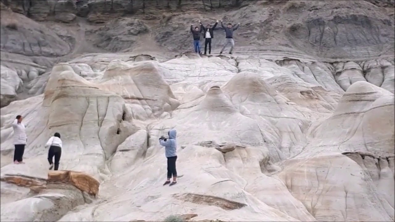 THE HOODOOS (DRUMHELLER) & HORSESHOE CANYON (KEENHILL COUNTY), ALBERTA