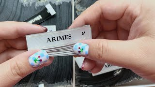 Damask woven labels with twill texture