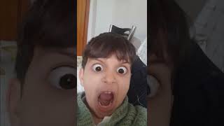 Ben Uyurken Kapı Sesleri