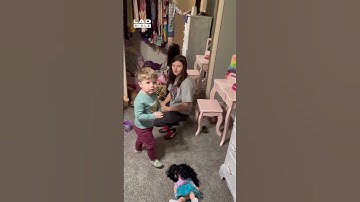 The first time my kids have seen me without a beard 💀 (🎥: ViralHog)