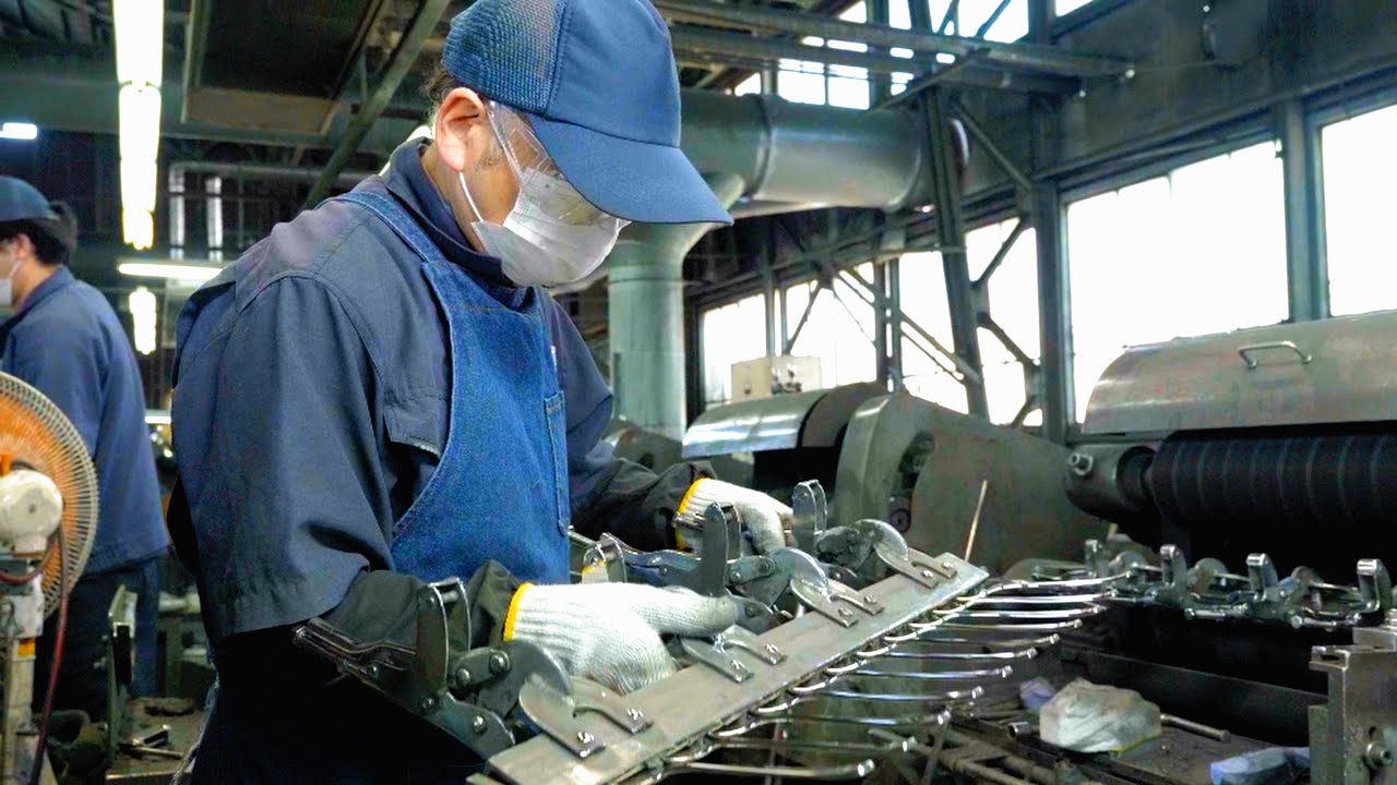 Полное освещение процесса производства качественных столовых приборов!