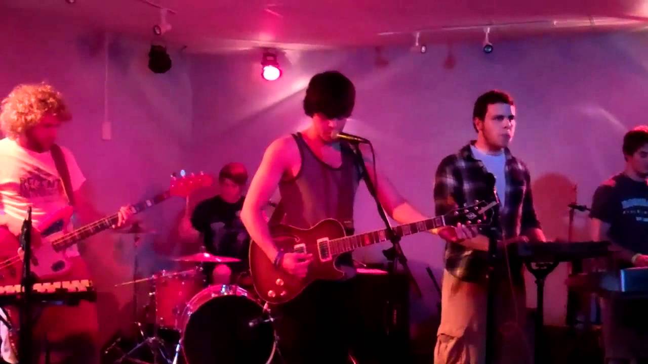 Andolino - "Tired and Torn" Live at The Oasis 06-03-11