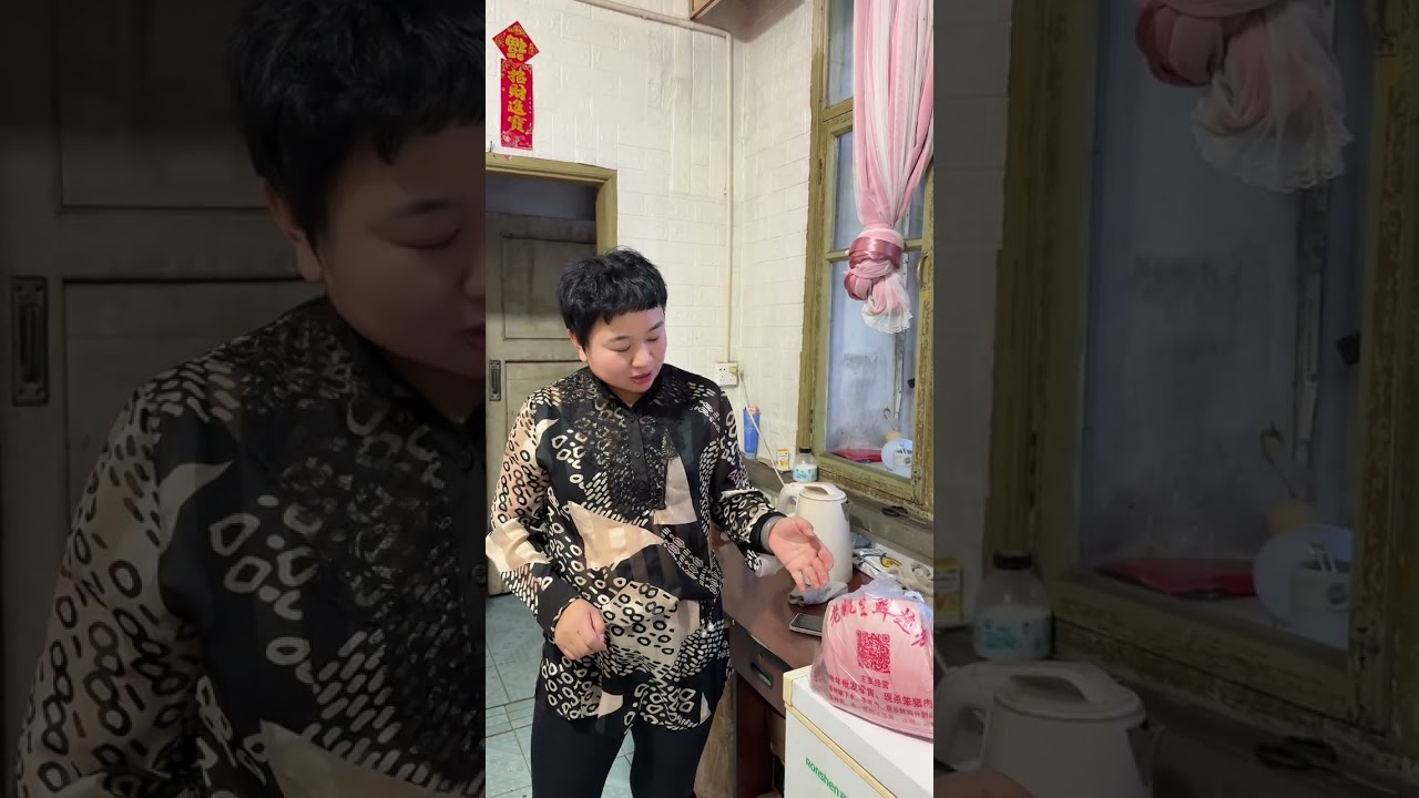 现在感冒的挺多啊，我们把吃的储备充足，就消消停停在农村待着了，非必要不入城了。