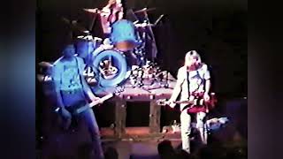 Nirvana - Live At Pinestreet Theatre Full Video And Audio Remaster (Live In Portland Oregon)