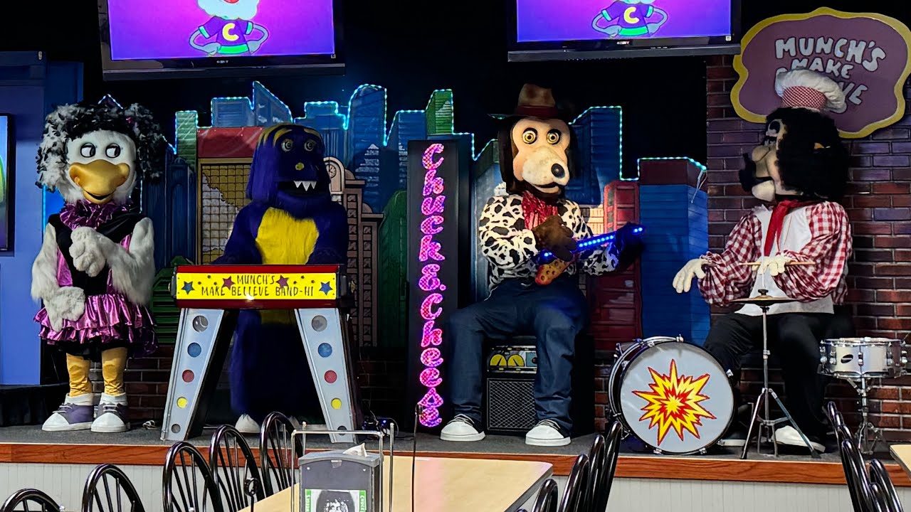 Chuck E. Cheese’s Animatronic Characters on Stage | ASMR | Ambient Noise | Pearl City, Oahu, Hawaii
