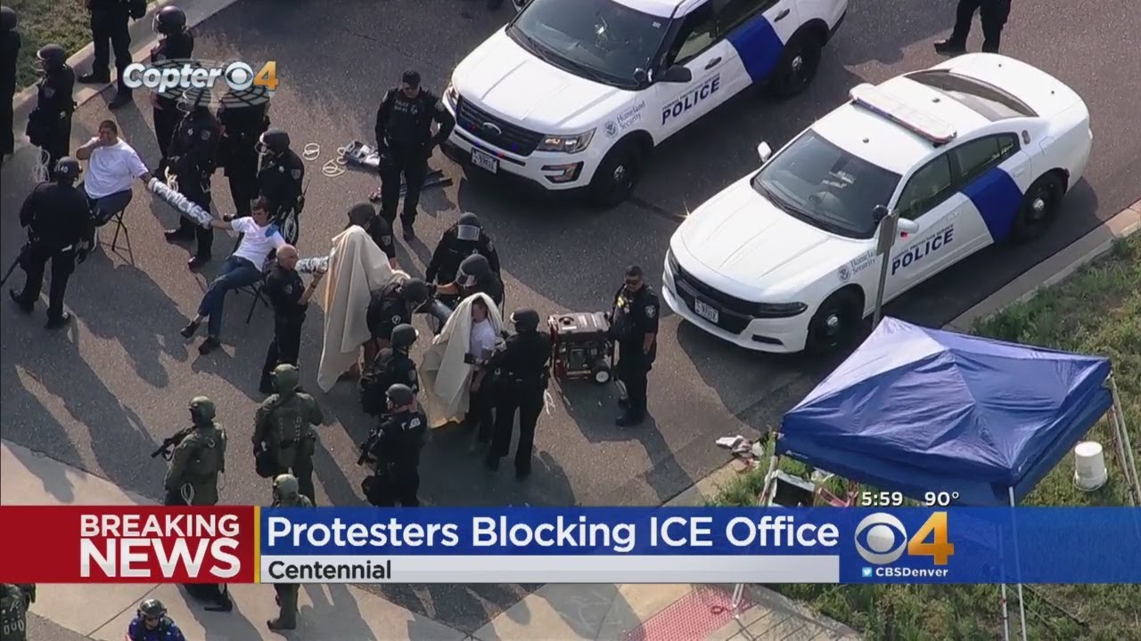 Officers Move In On Protesters At ICE Field Office