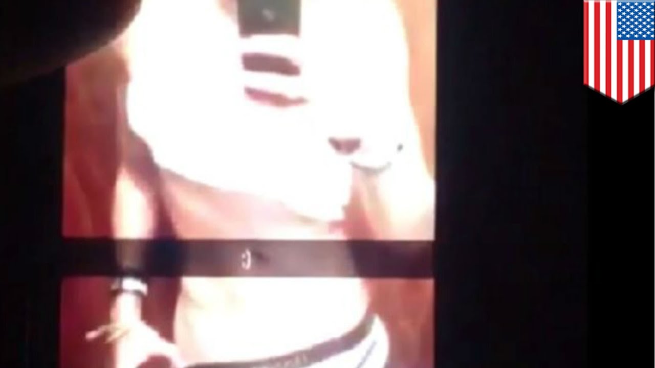 Adolescente estrella del rock en Australia le envía a una seguidora un video de él con poca ropa