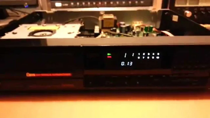 Sony CDP-750 CD Player - A Sony with Philips TDA1541 DAC