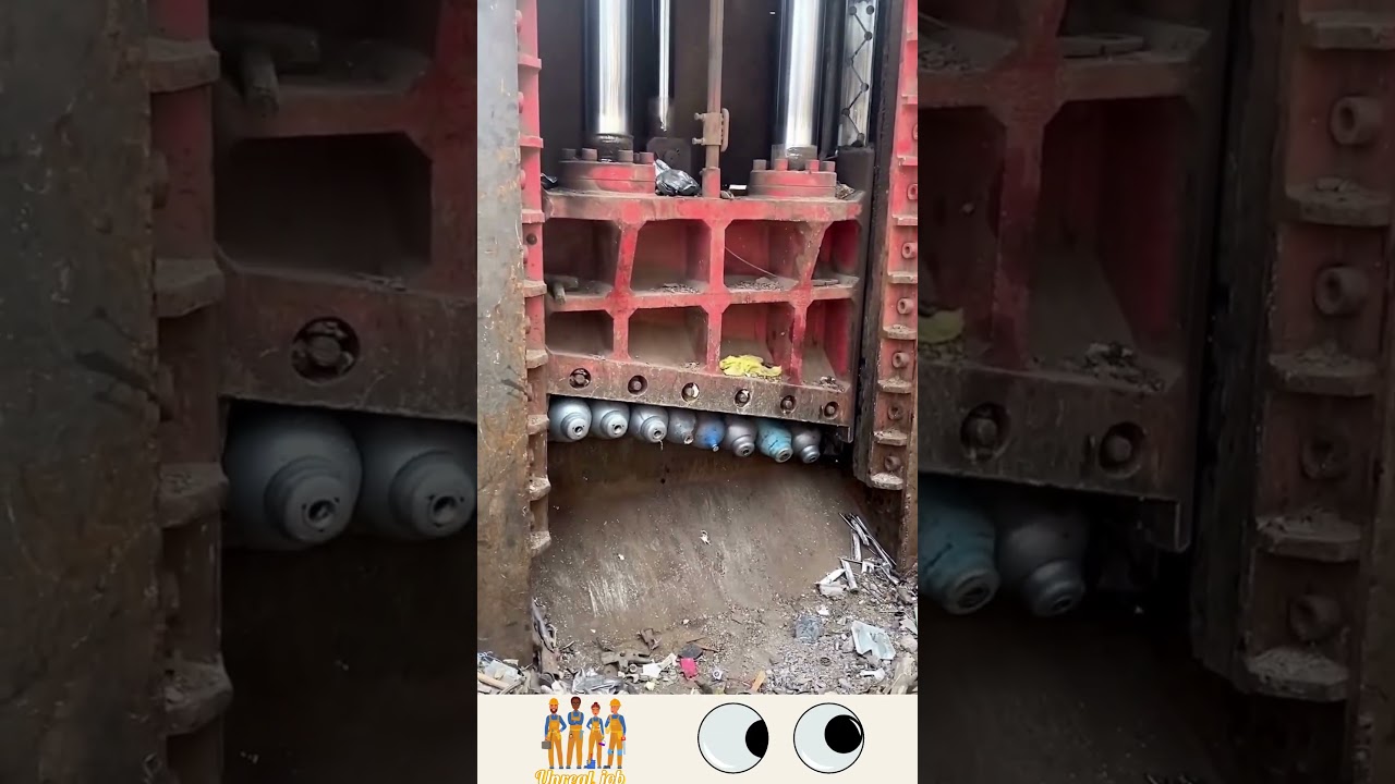 "This Scrap Metal Cutting Machine Is a Total Beast! 🔥⚡️" 