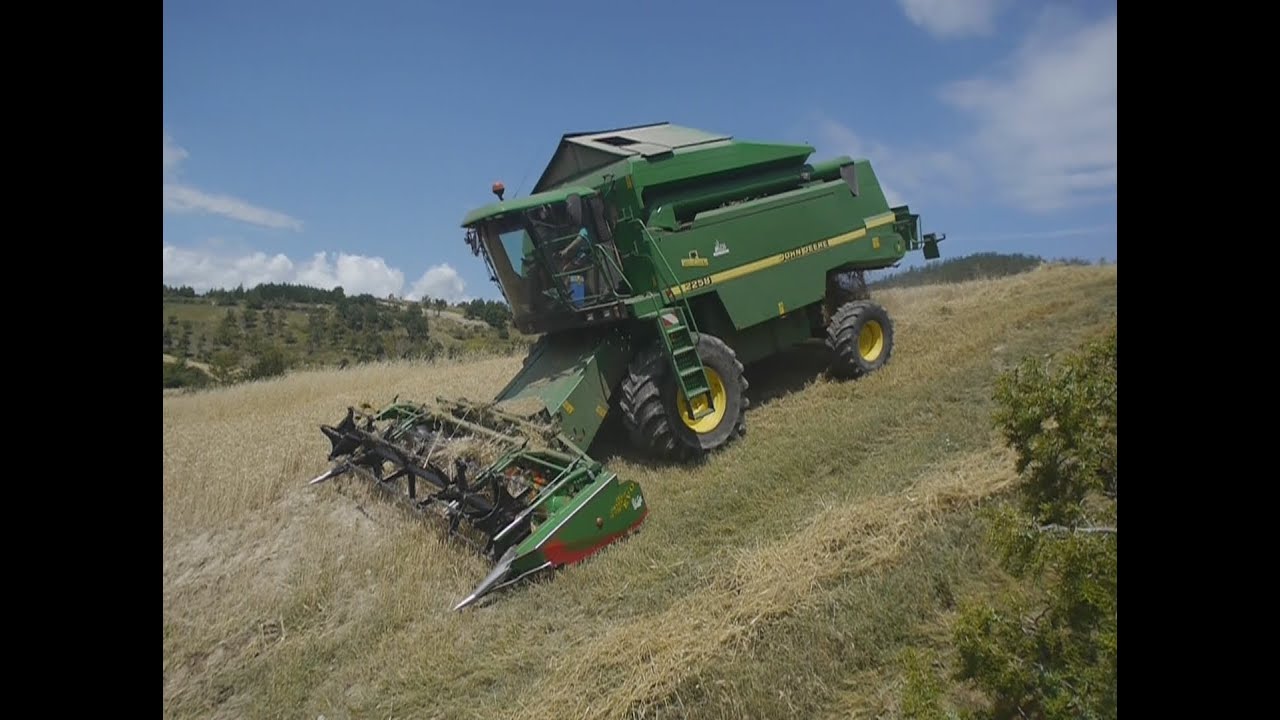 Moisson De L extreme 2 Moissonneuse Batteuse JOHN DEERE 2258 Hillmaster